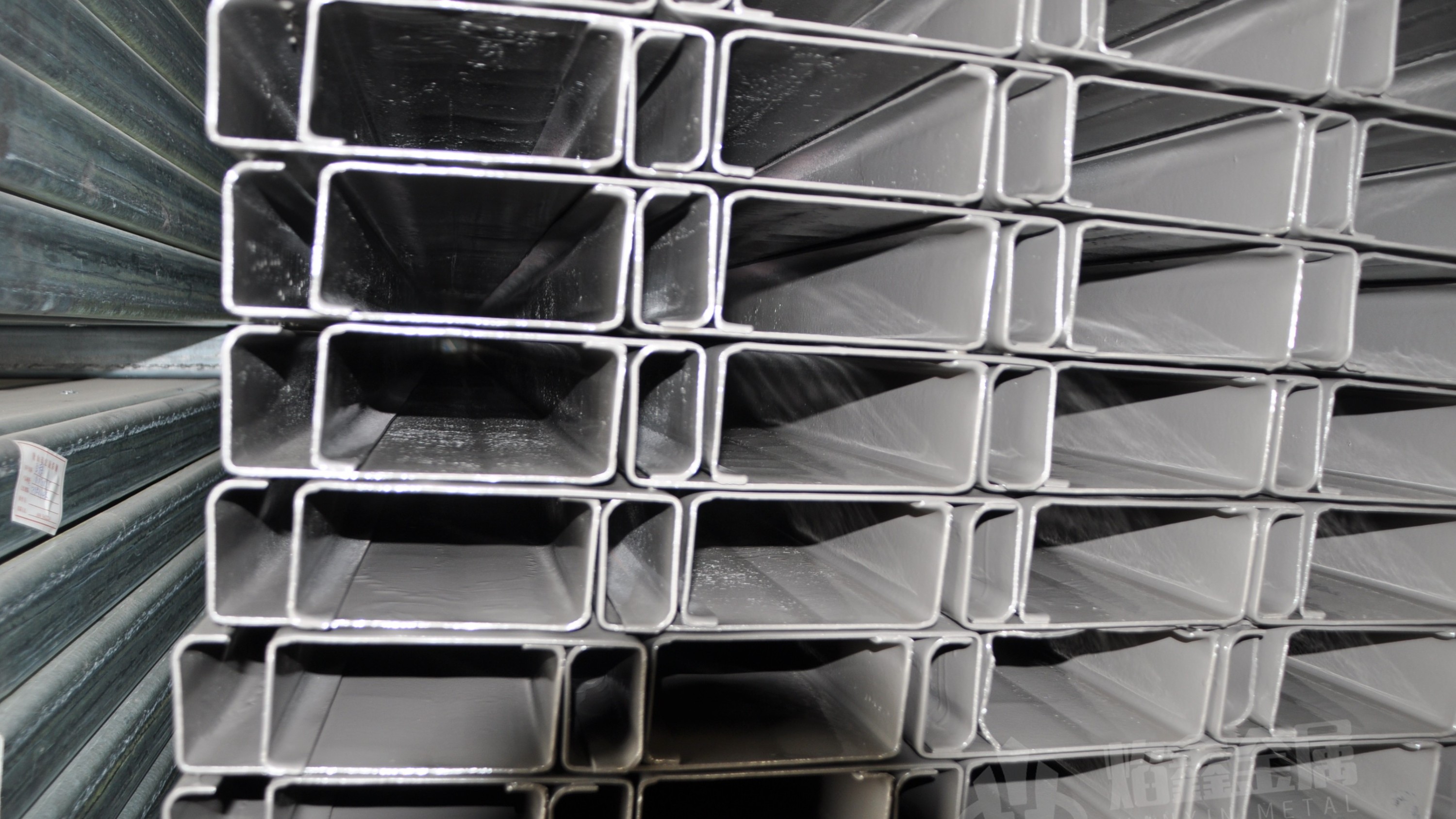 【陕西】什么是C型钢？存放时需要注意什么？